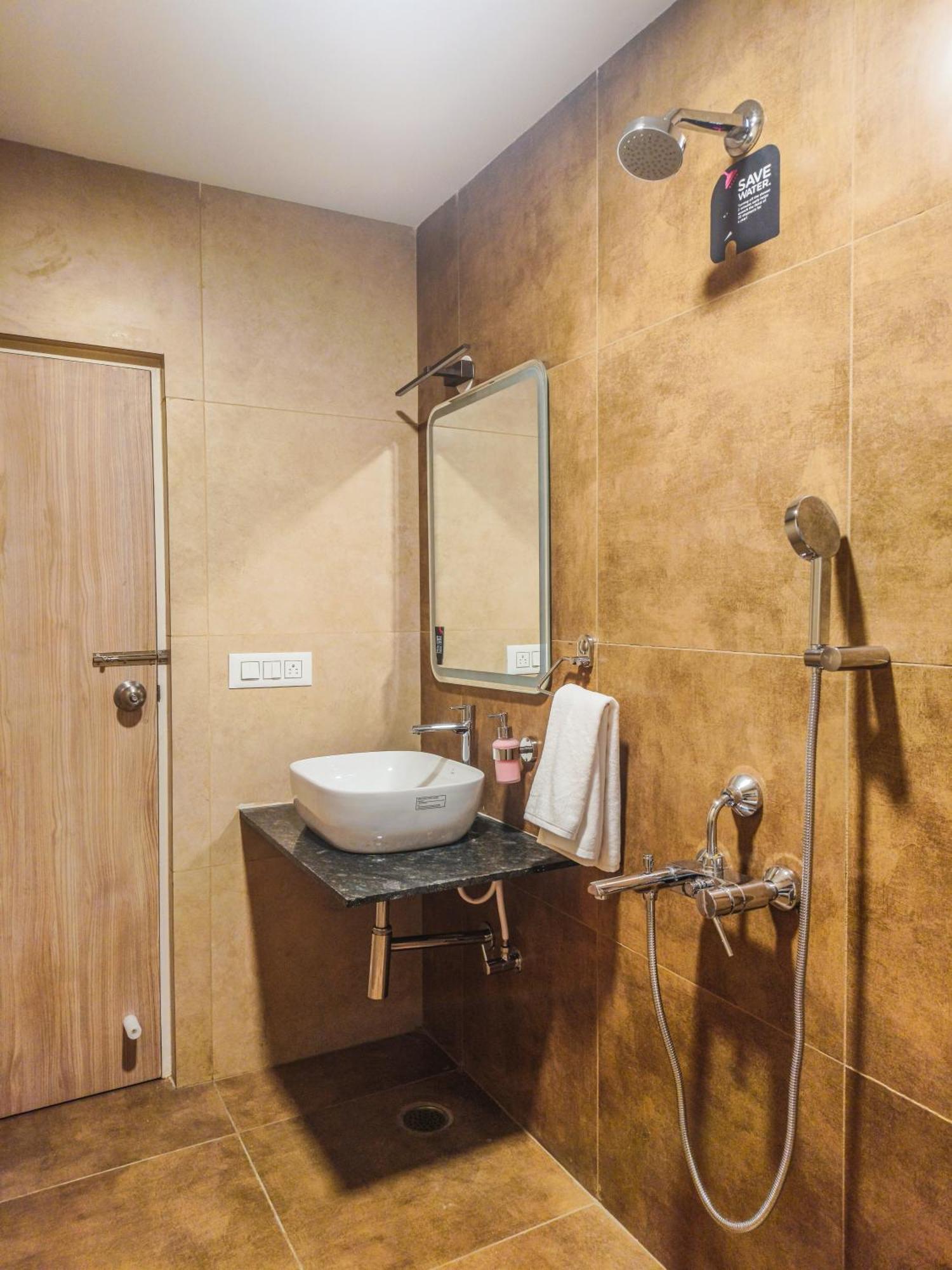 Olive Hotel Millers Road By Embassy Group Bangalore Dış mekan fotoğraf